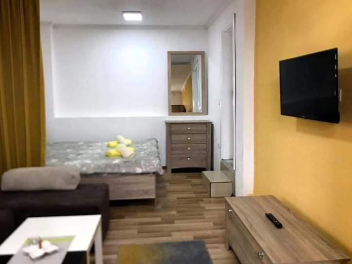 Apartment - Nane 2 - Krushevo Krusevo Bagian luar foto